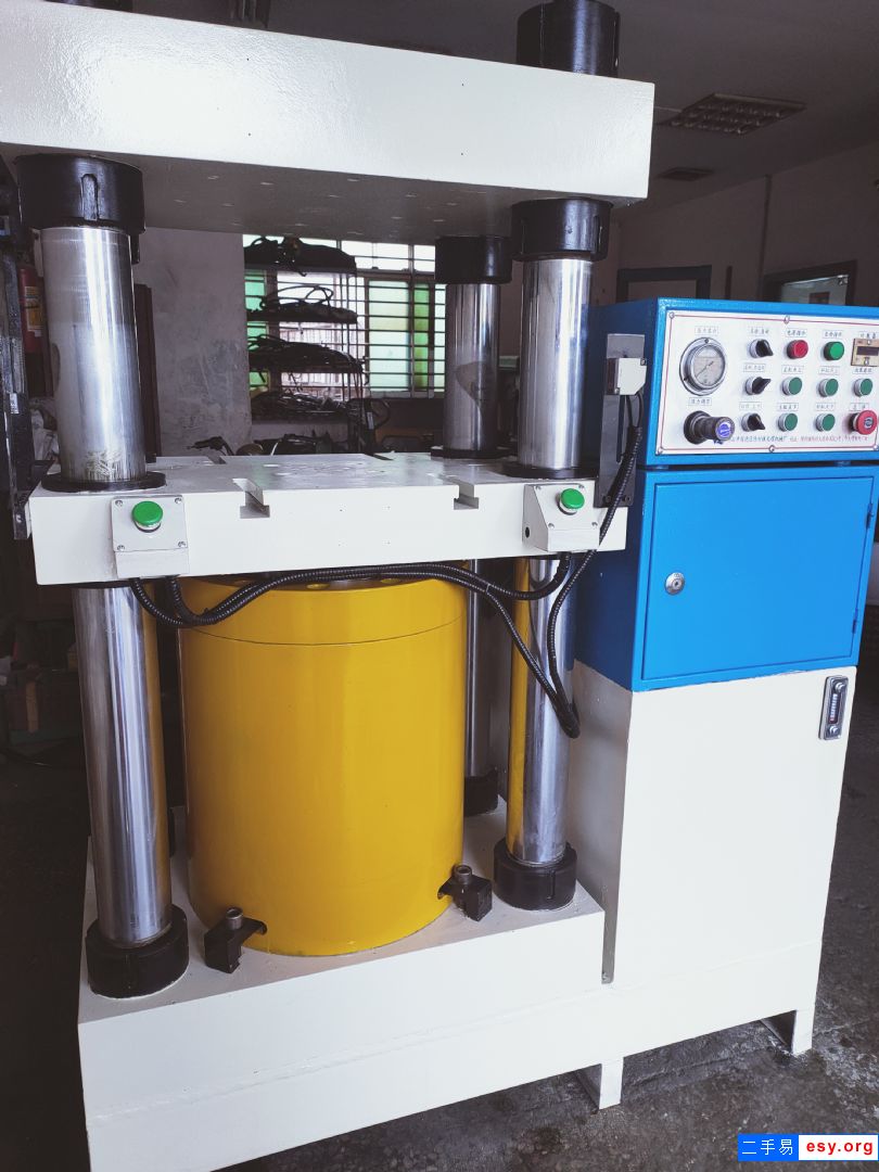 200吨四柱液压机二手油压机