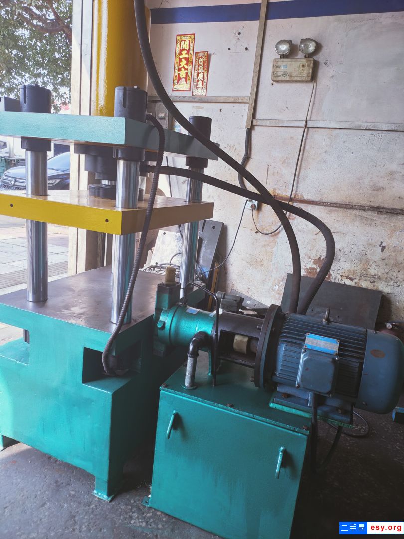 50吨四柱油压机液压机转让