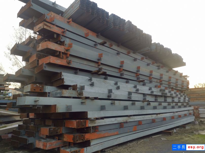 二手钢构现货全网低价出售，*库*行车*，各种型号尺寸长期供应