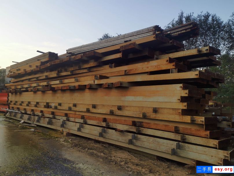 二手钢构现货全网低价出售，*库*行车*，各种型号尺寸长期供应