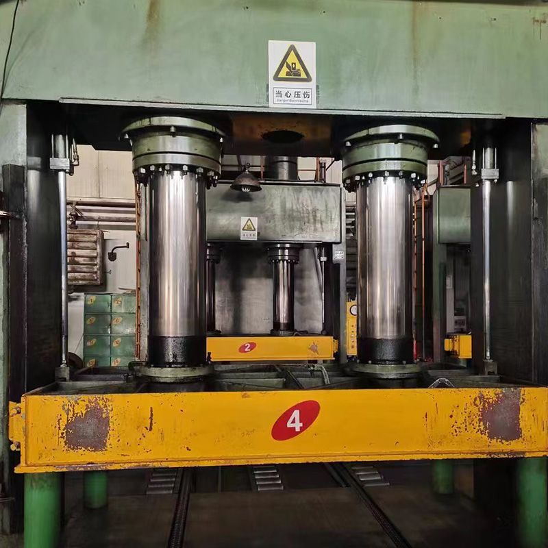出售台湾金祥产4x8尺 压力500吨 上置式木工液压冷压机