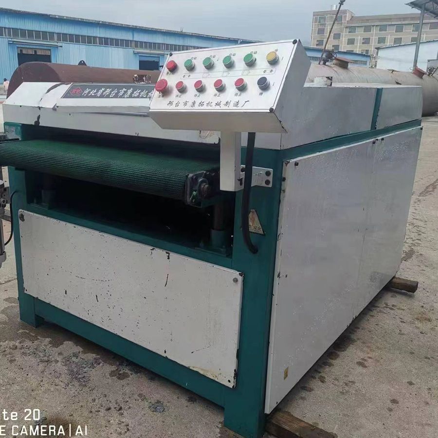 转让河北邢台康招产1米板材拉丝机 木工板材木门拉丝机 打磨机