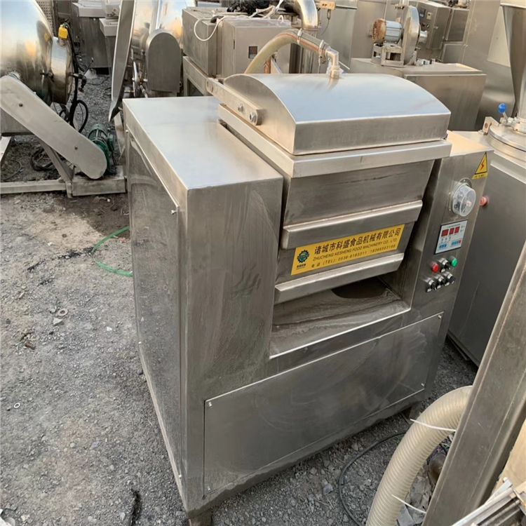 转让9成新二手真空和面机多台