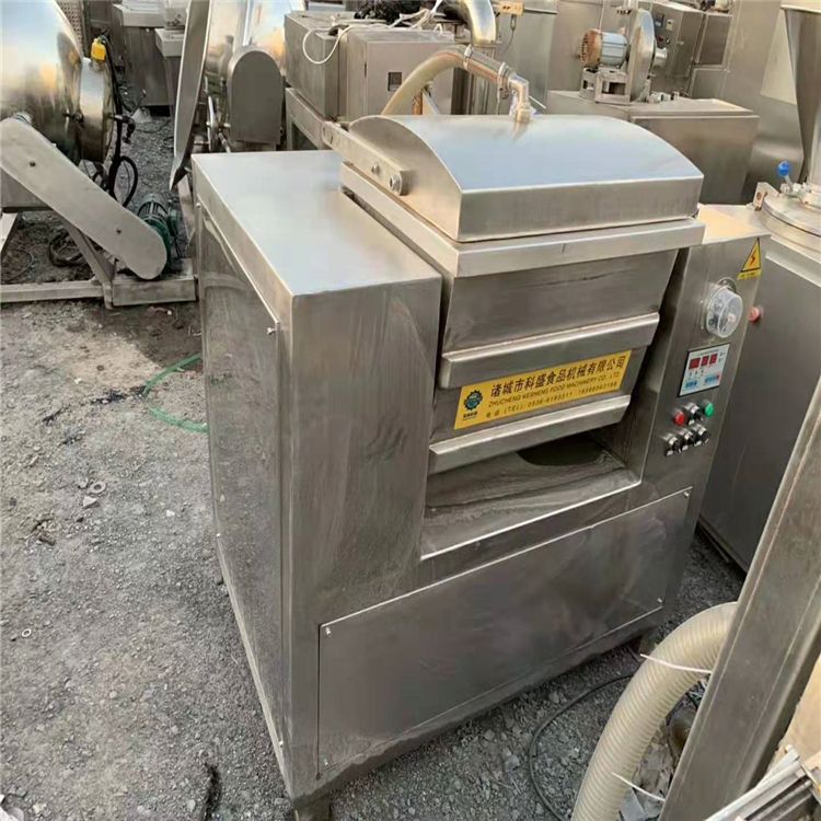 转让9成新二手真空和面机多台