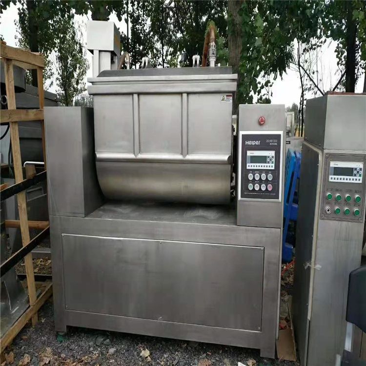 转让9成新二手真空和面机多台