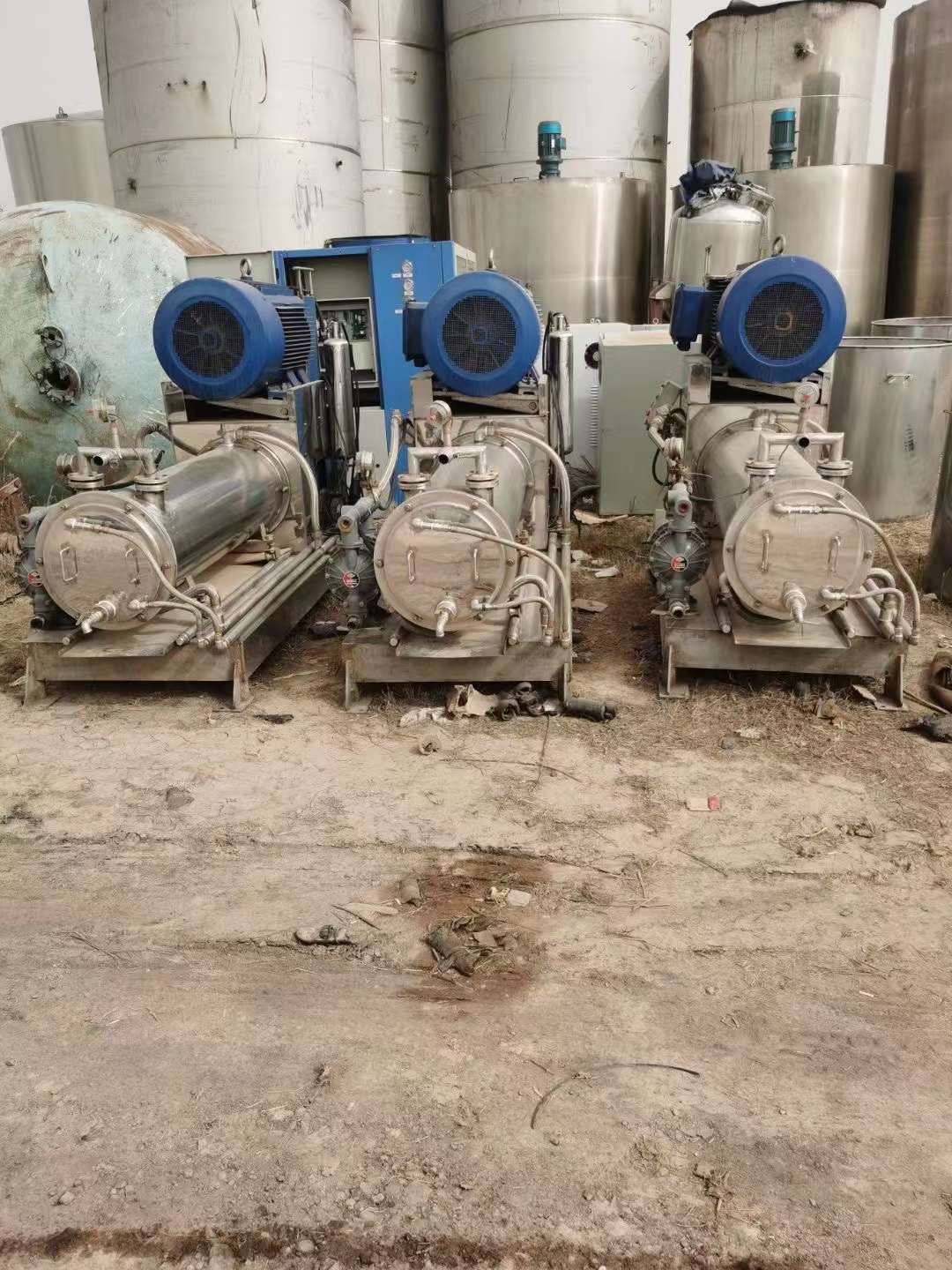 转让二手大型卧式砂磨机 三台300L全不锈钢卧式砂磨机
