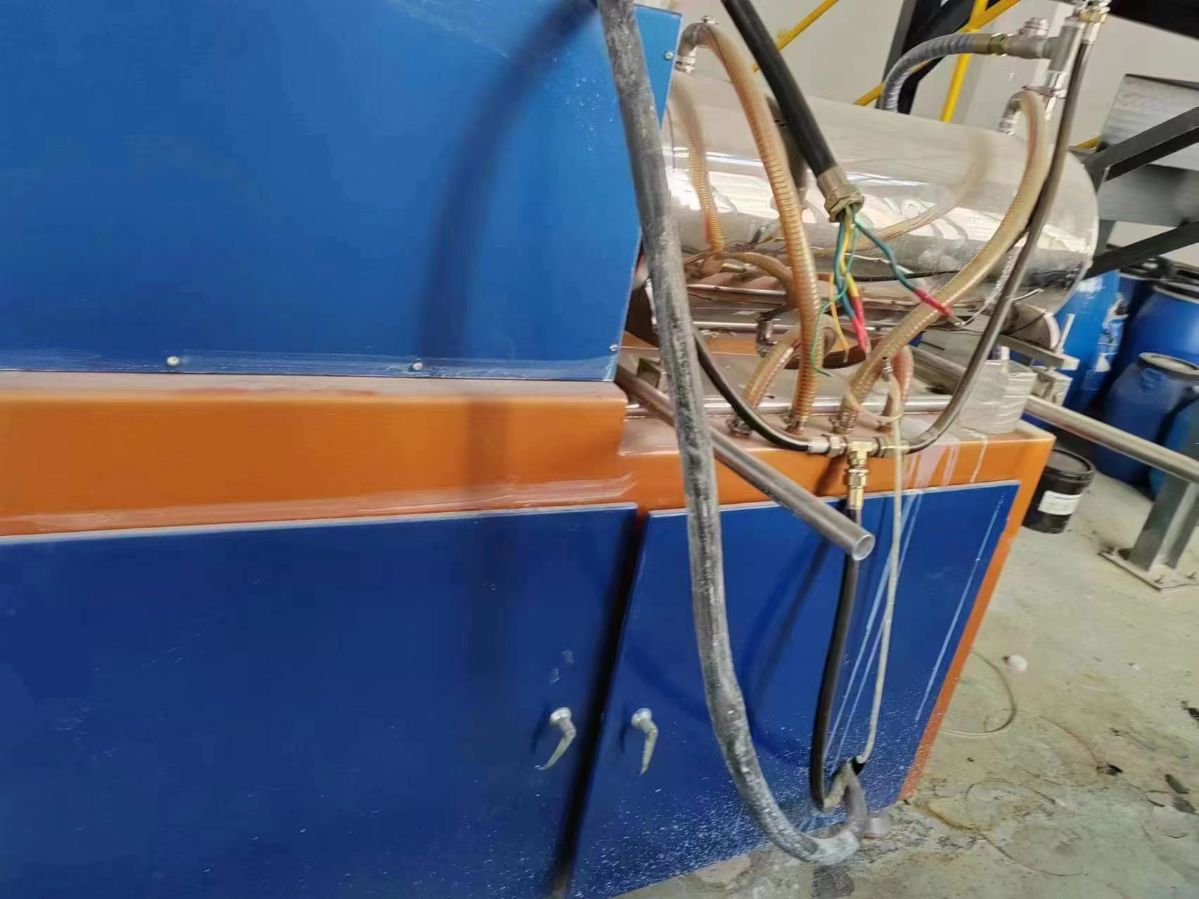 转让二手卧式砂磨机 一台50L广东元典卧式砂磨机