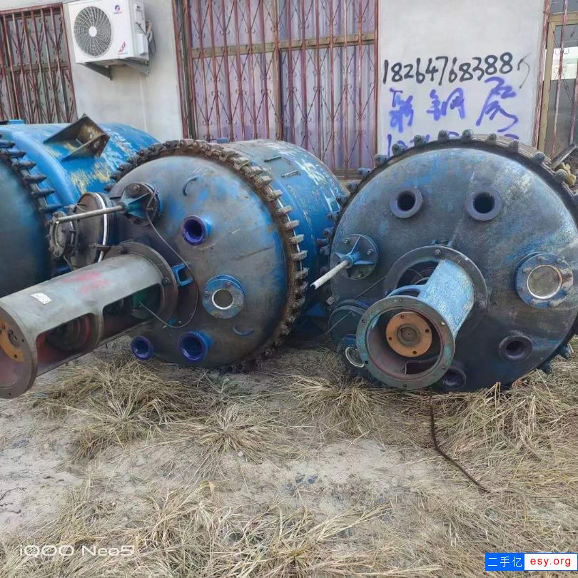 出售二手搪瓷反应釜 10台1立方-2立方杨阳反应釜