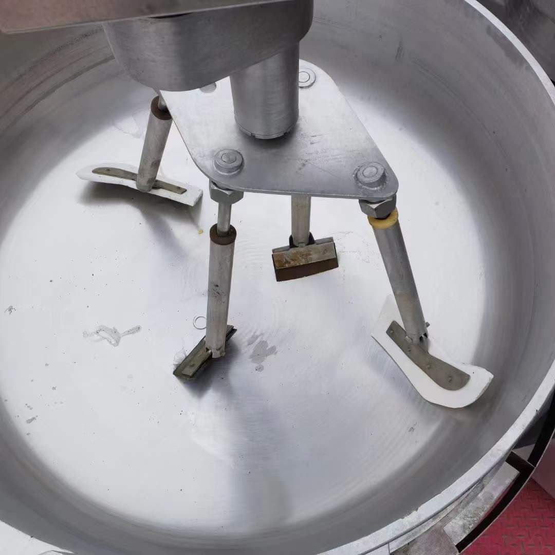 转让二手行星炒锅 两台容积600L燃气加热全自动行星搅拌炒锅