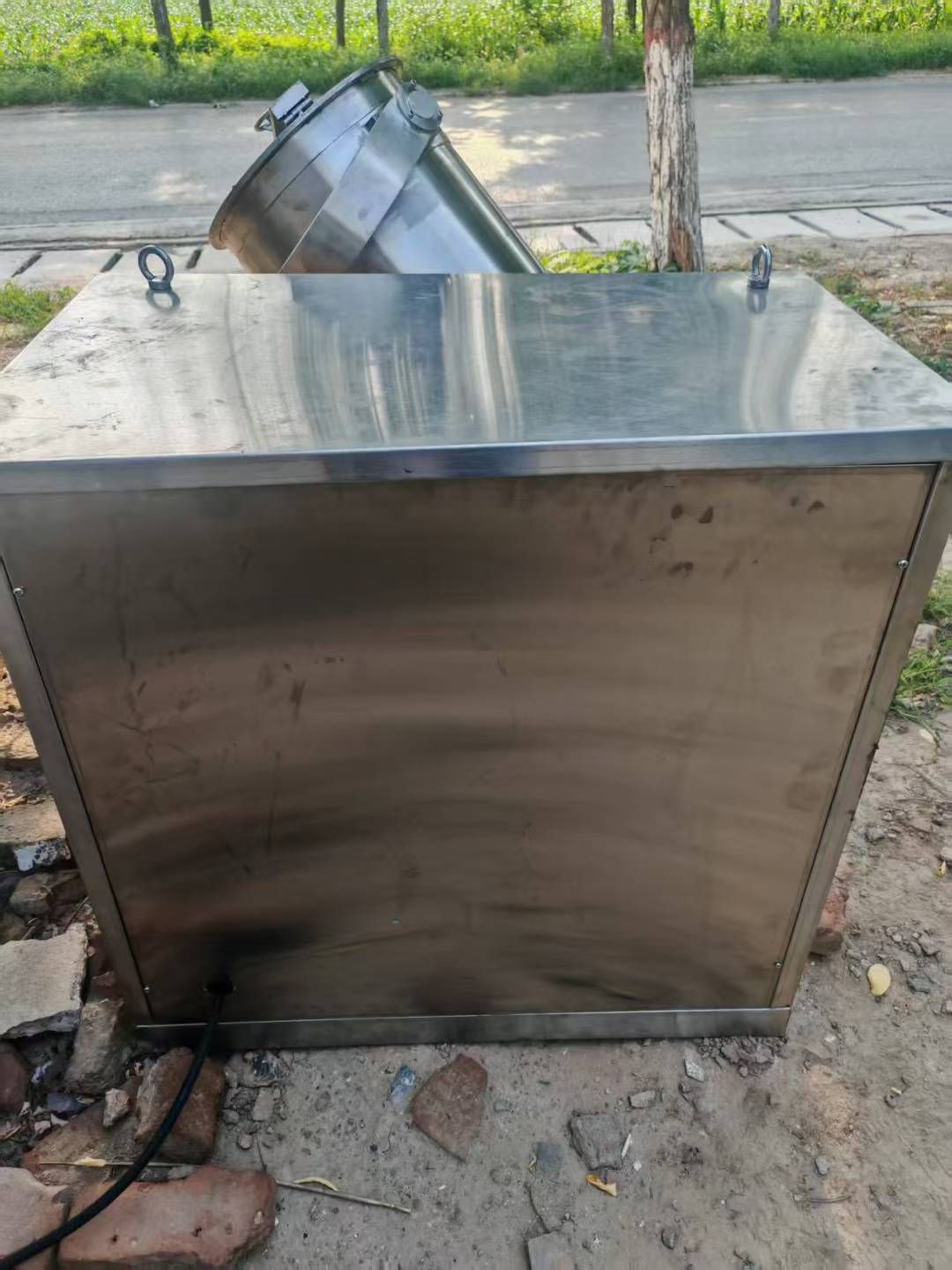 转让二手三维混合机 一台容积50升可换桶式三维运动混合机