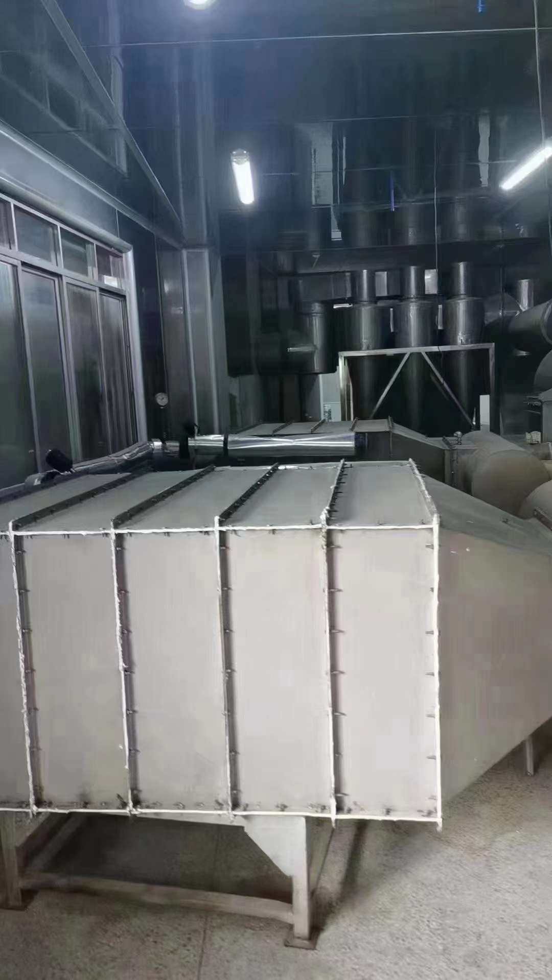 转让二手流化床干燥机 一套1.1米X9米食品级流化床干燥机