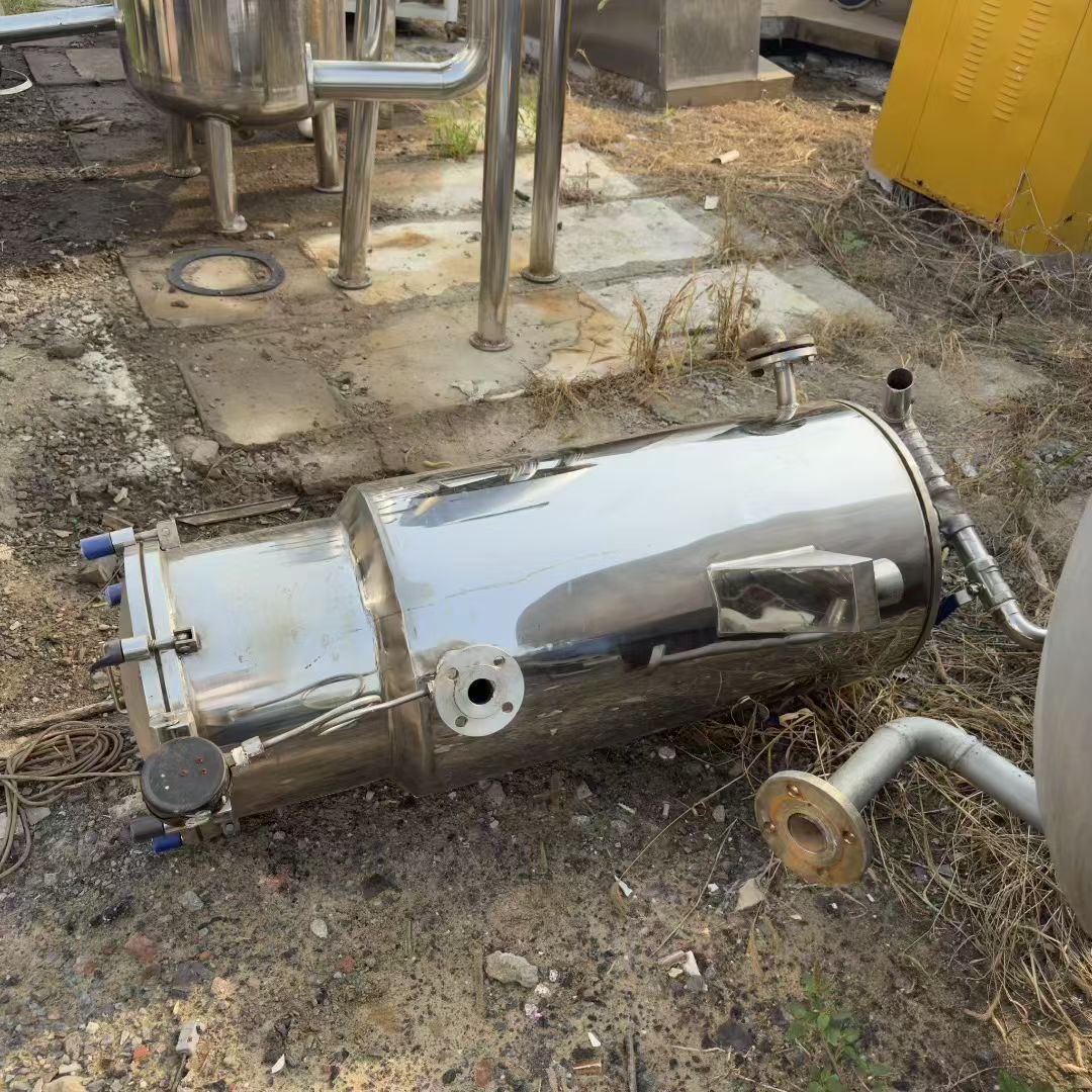 转让二手浓缩蒸发器 一台处理量350kg单效食品级浓缩蒸发器