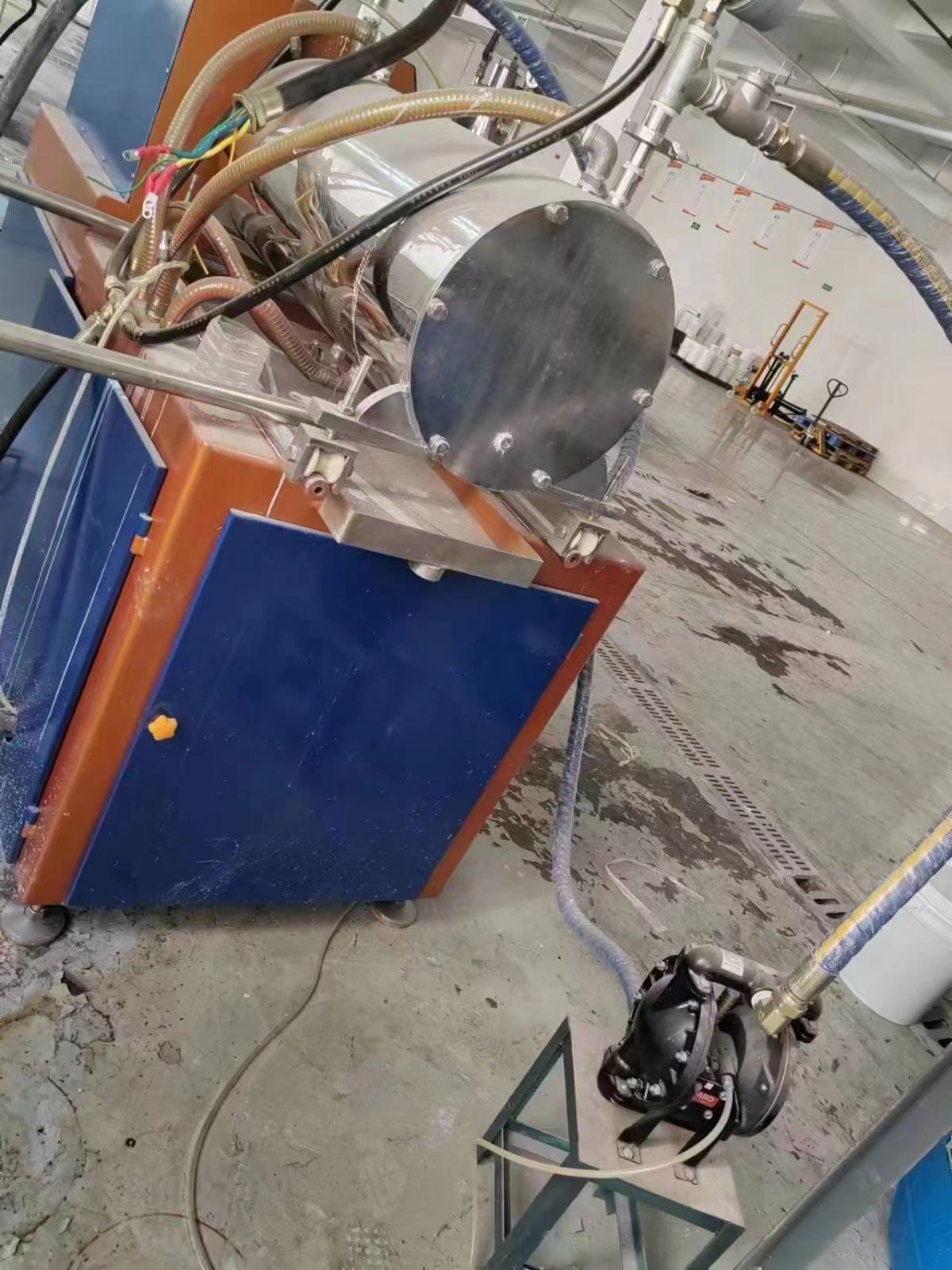 转让二手卧式砂磨机 一台50L广东元典卧式砂磨机