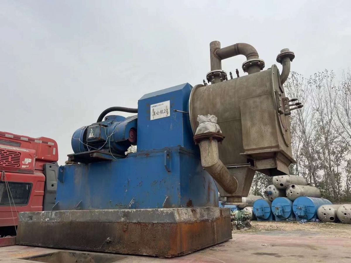 转让二手推料离心机 四台500型双机活塞推料离心机