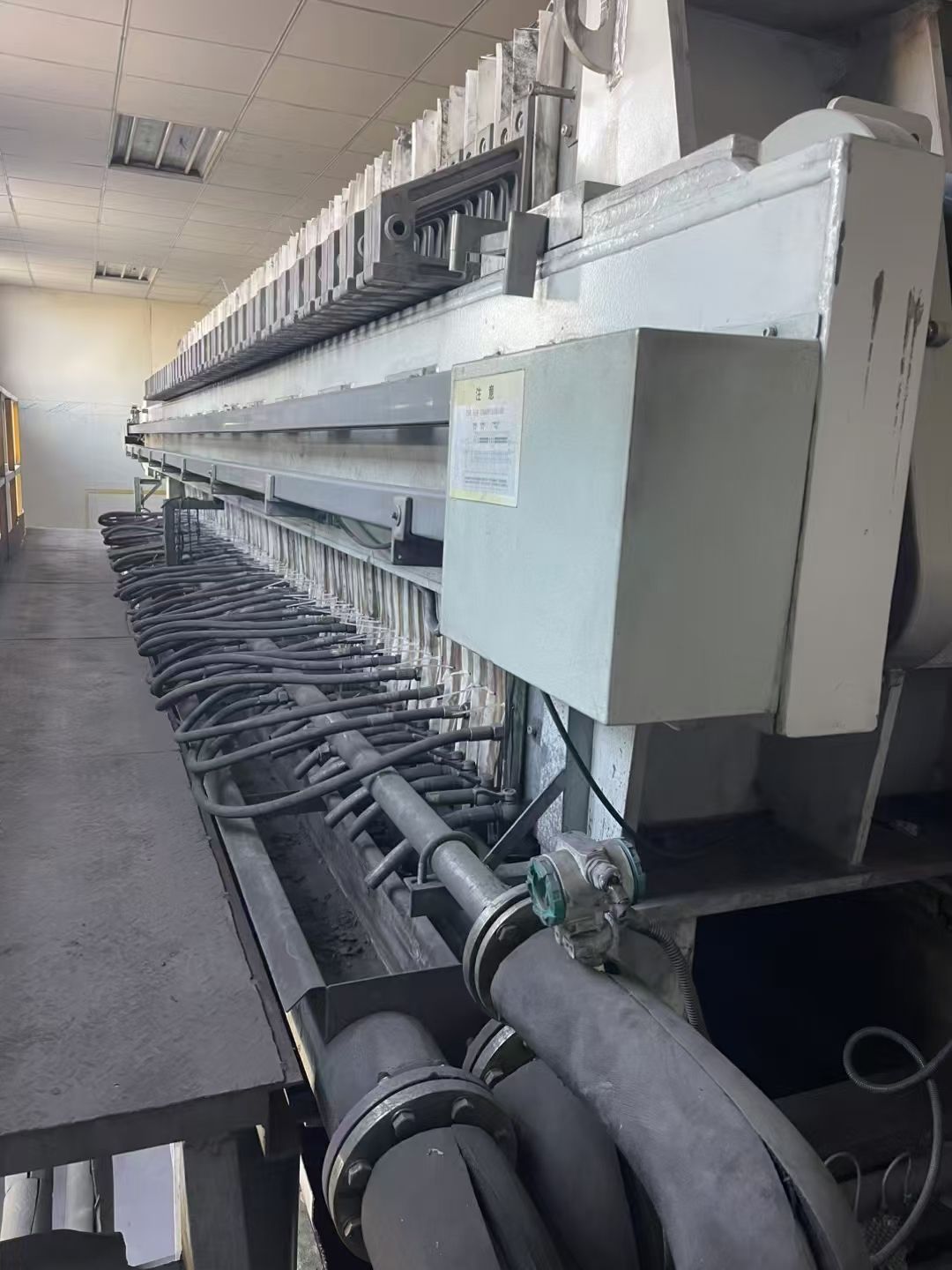 转让二手隔膜压滤机 12台面积200平方景津产自动拉板隔膜压滤机