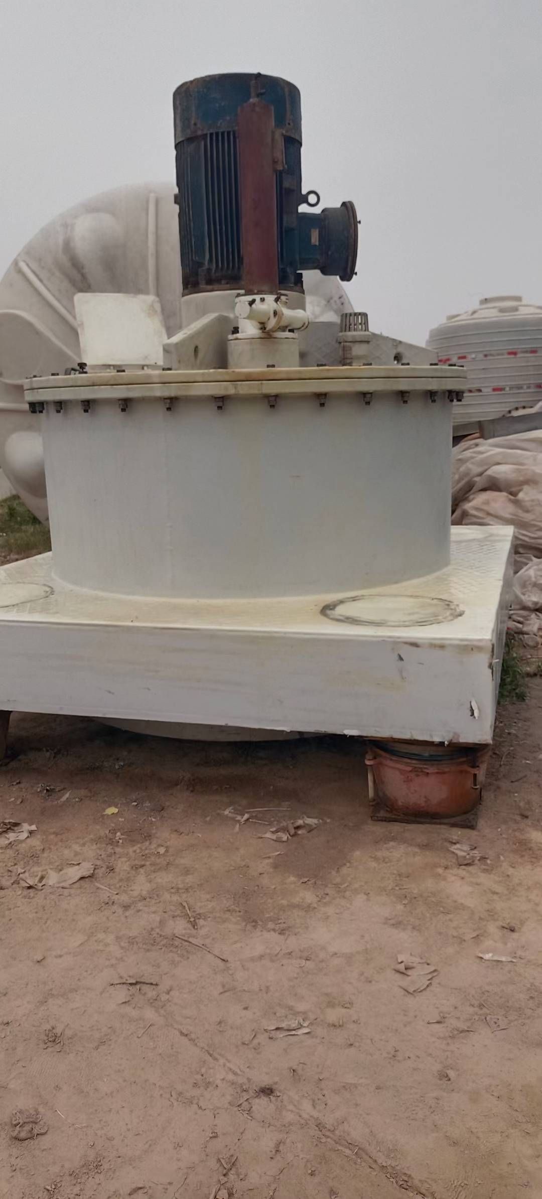 转让二手平板离心机 一台1600型衬塑下卸料平板刮刀离心机