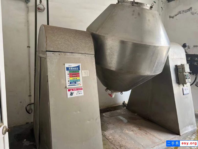转让二手双锥干燥机 3台2000L搪瓷双锥干燥机