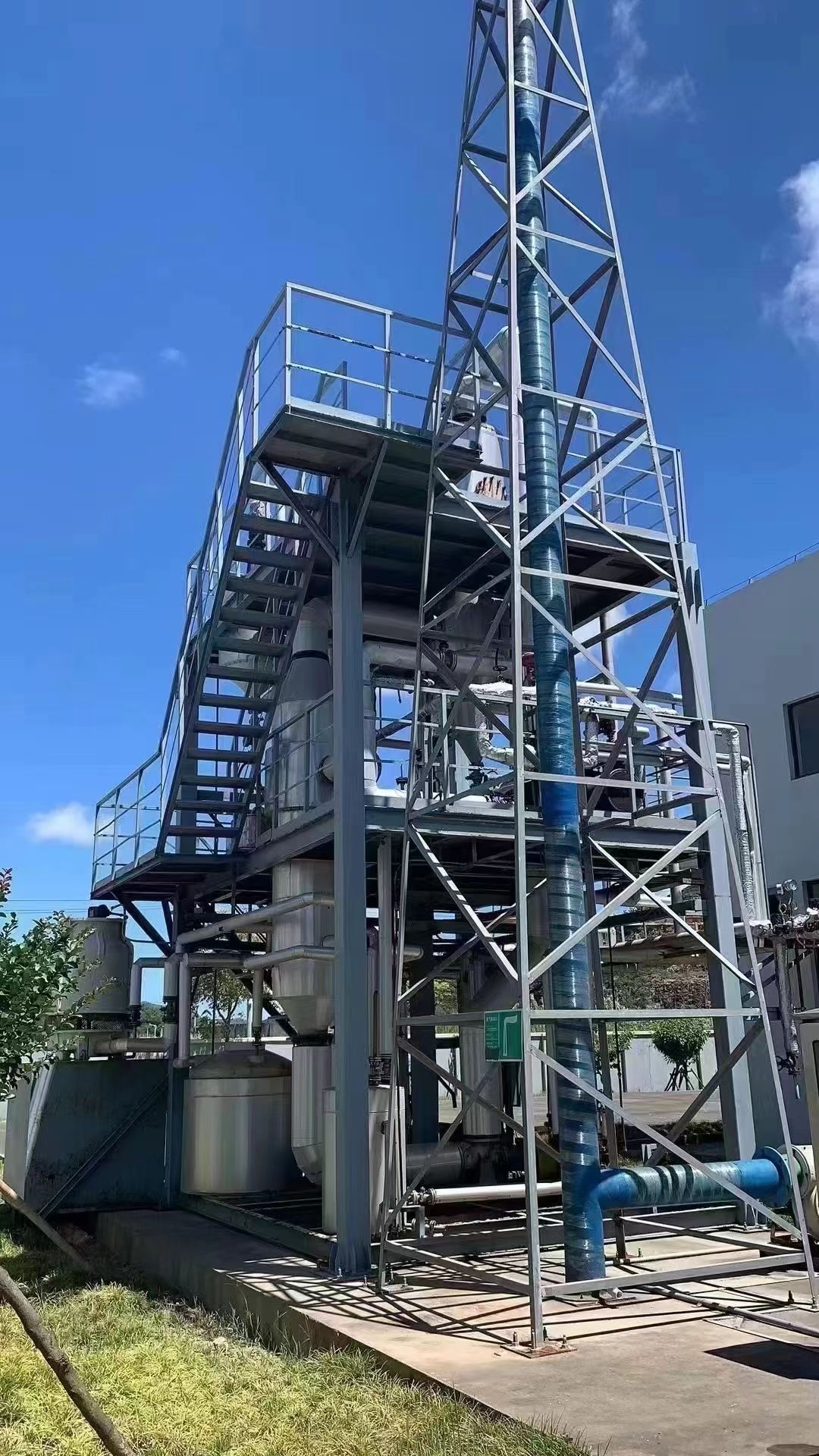 转让二手MVR蒸发器 一套容积500L材质2205MVR节能蒸发器