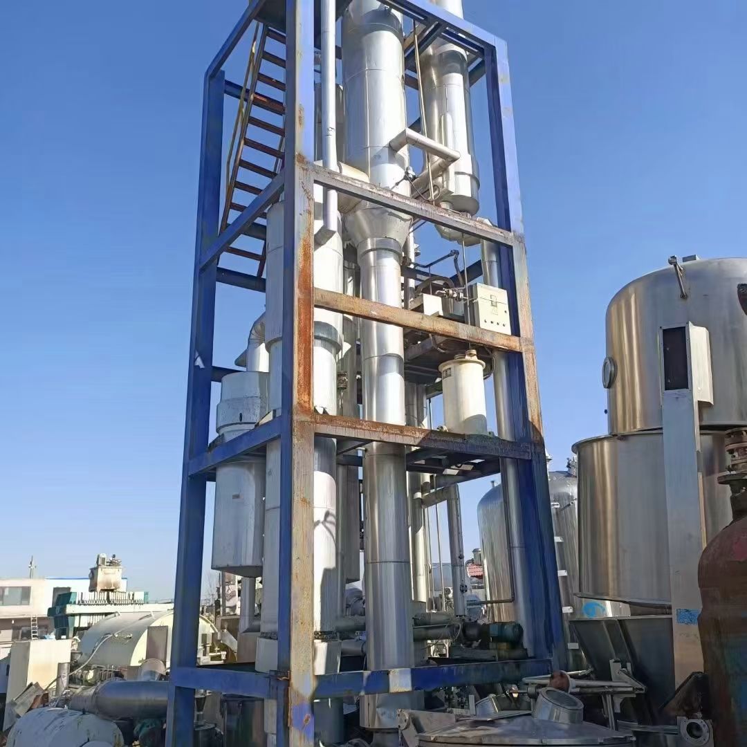 转让二手强制循环蒸发器 一套撬装式2吨强制循环蒸发器