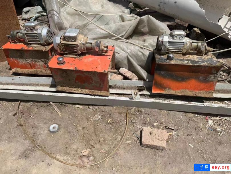 出售二手木屑颗粒机 3台55千瓦平模颗粒机