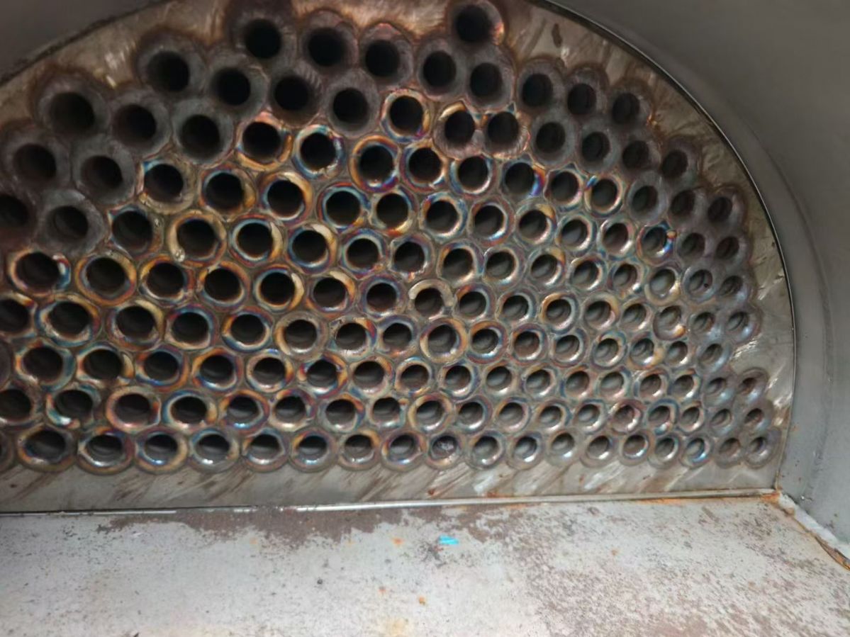 转让二手列管冷凝器 8台90平方回流式U型管列管冷凝器