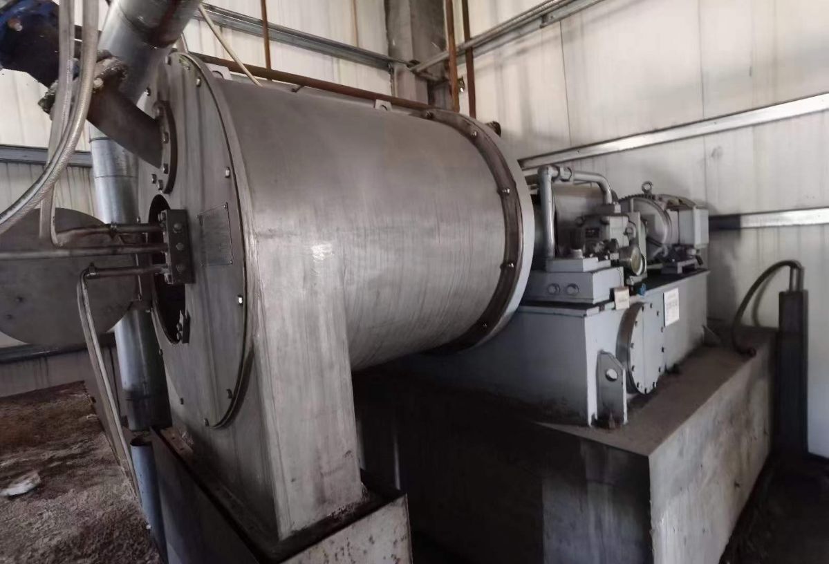 转让二手推料离心机 两台重庆江北产630型双机推料离心机