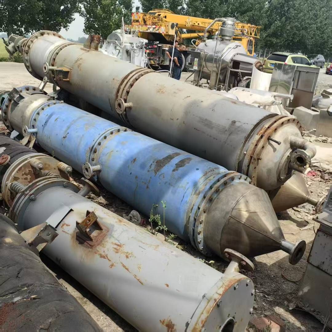 转让二手薄膜蒸发器 三台面积6平方不锈钢薄膜刮板蒸发器