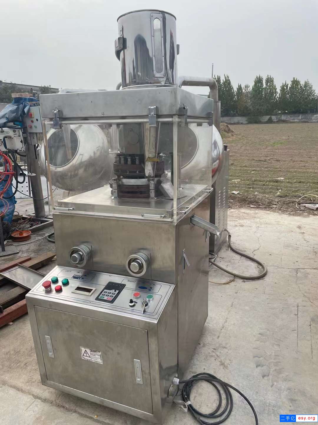 出售二手旋转压片机 一台上海天祥17冲高速压片机