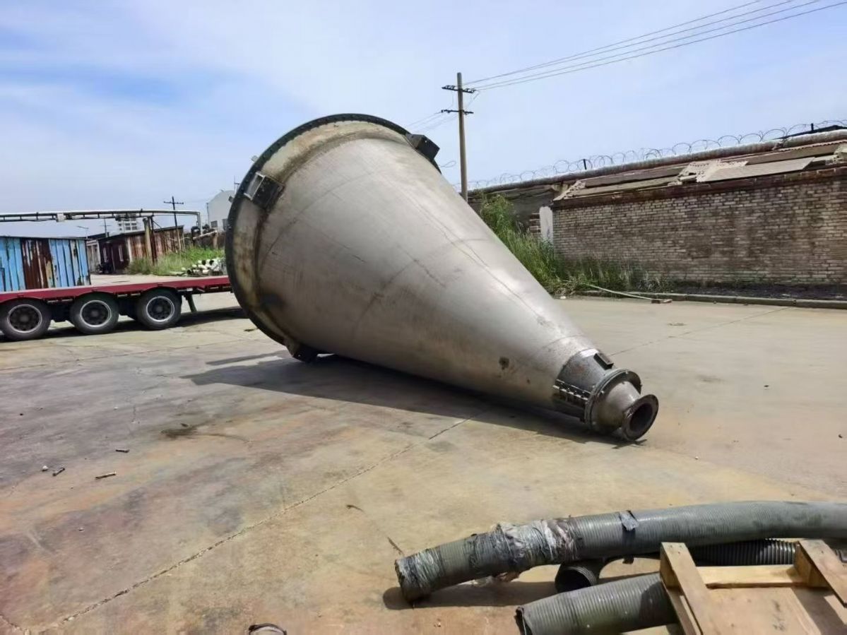 转让二手锥形混合机 一台容积15立方上海双龙产双螺旋锥形混合机