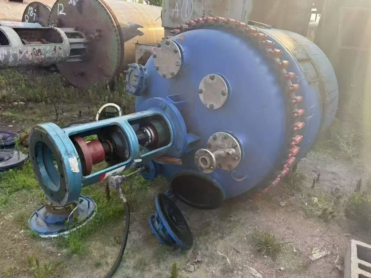 转让二手搪瓷反应釜 六台容积1500升江苏杨阳产搪瓷反应釜