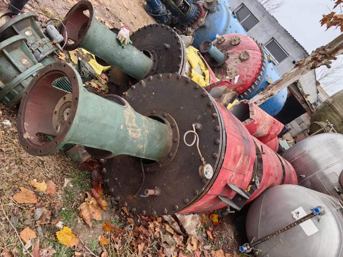 转让二手刮板蒸发器 两台8平方薄膜刮板蒸发器