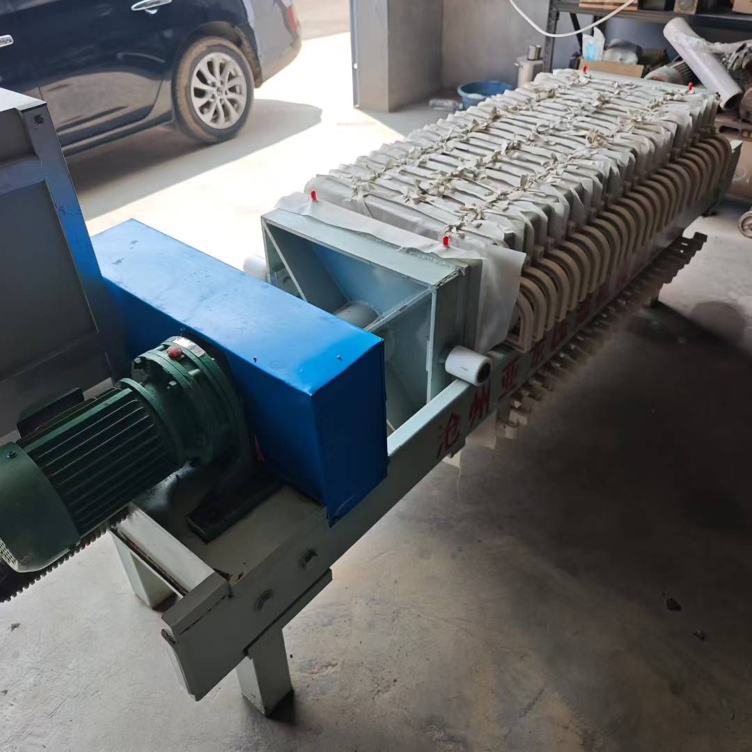 转让二手手动压滤机 一台面积10平方手动拉板机械压紧压滤机