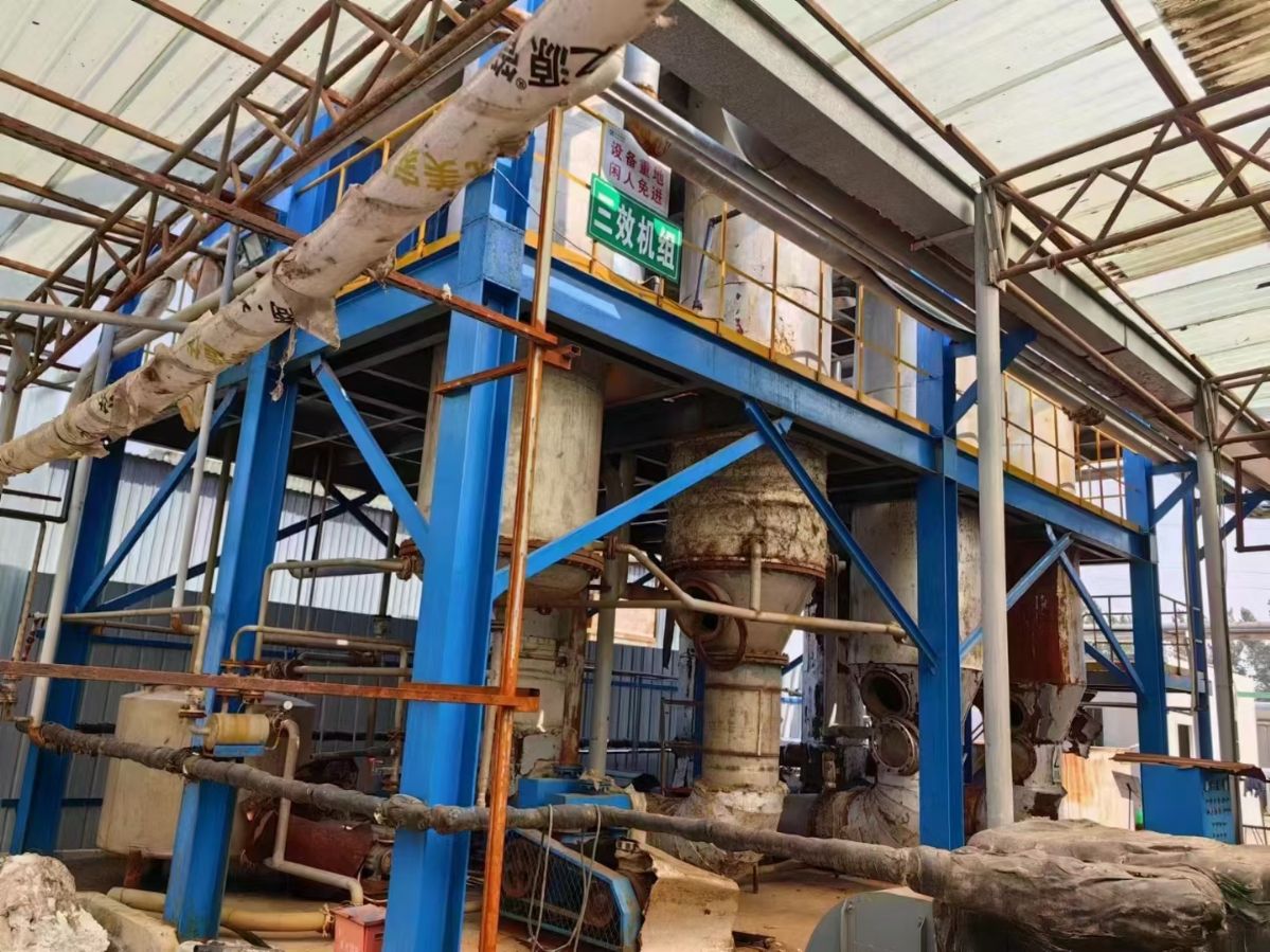 转让二手强制循环蒸发器 一套三效15吨材质316L强制循环蒸发器