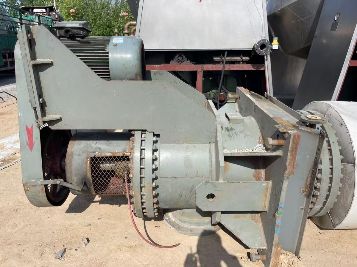 转让二手薄膜蒸发器 一台8平方不锈钢薄膜刮板蒸发器