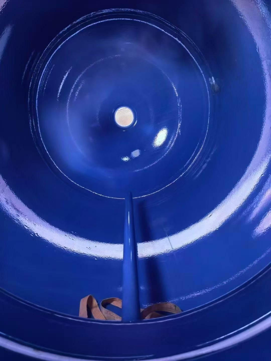 转让二手搪瓷储罐 两台容积10立方江苏杨阳产立式搪瓷储罐