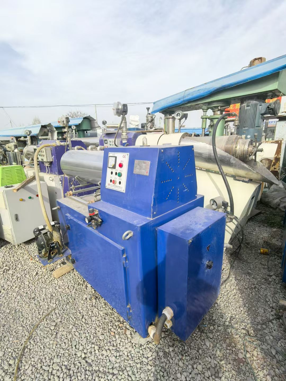 转让二手卧式砂磨机 一台容积30升重庆德高产卧式砂磨机