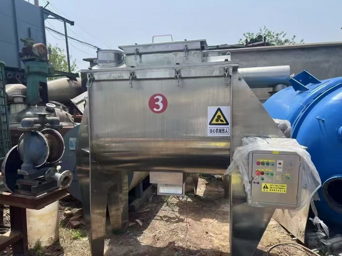 转让二手螺带混合机 三台容积2立方食品级重型螺带混合机