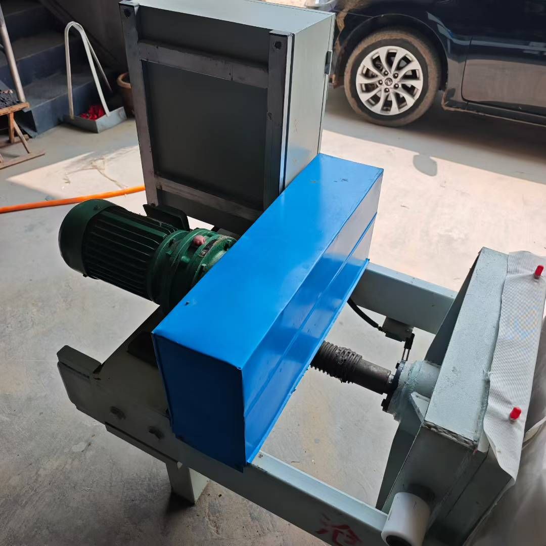 转让二手手动压滤机 一台面积10平方手动拉板机械压紧压滤机