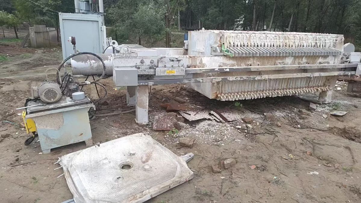 转让二手厢式压滤机 一台面积60平方景津产自动拉板厢式压滤机