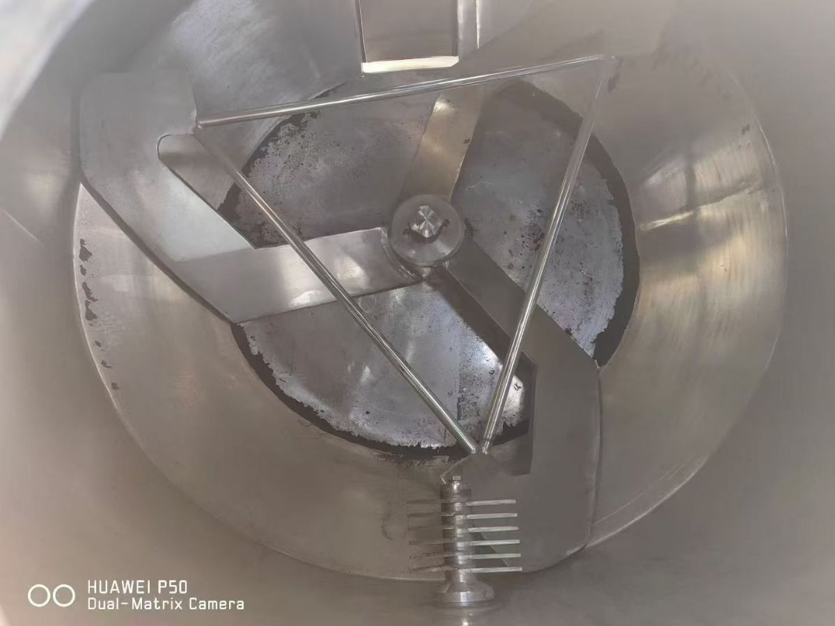 转让二手高速混合机 一台容积2000升食品级立式高速混合机