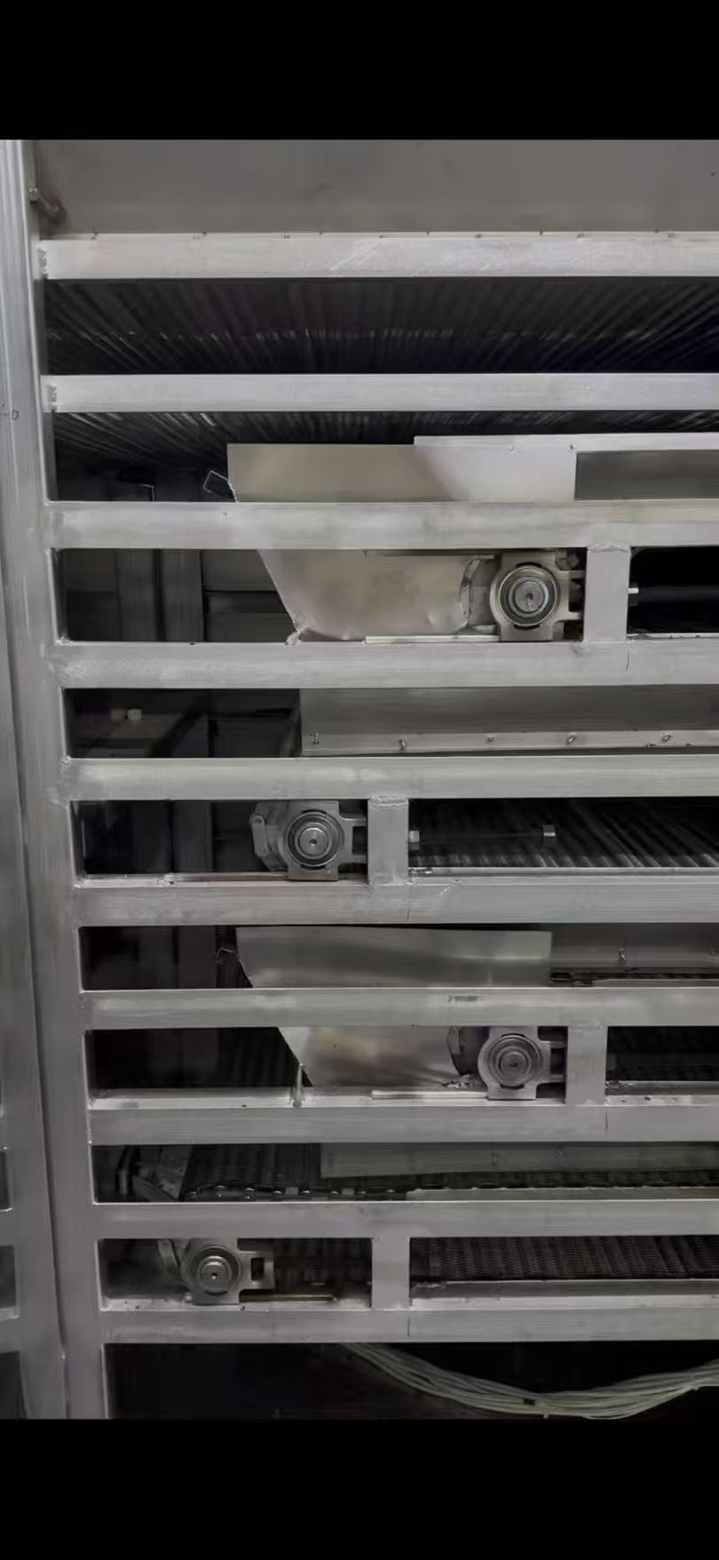 转让二手网带烘干机 一套长度6米5层电加热网带烘干机