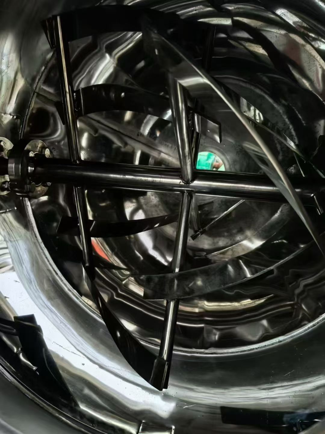 转让二手双锥混合机 两台容积500升快开式内螺带搅拌双锥混合机