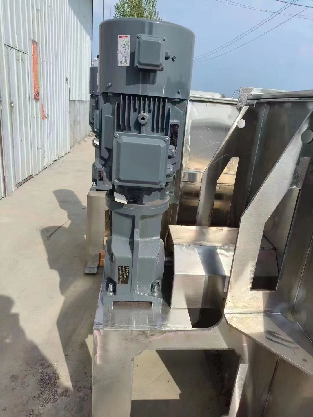 转让二手螺带混合机 容积500L-2000L抛光卧式螺带混合机