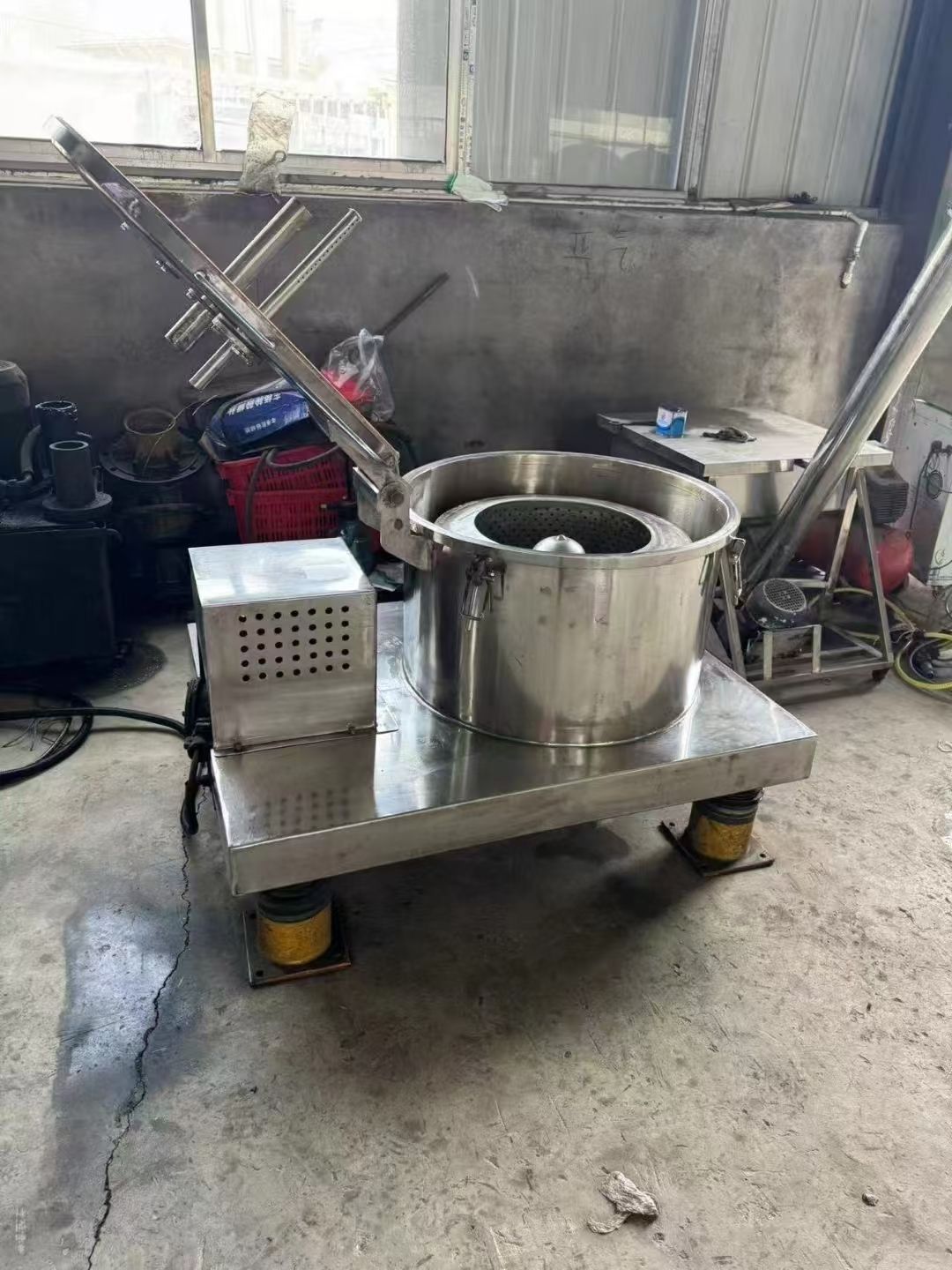 转让二手平板离心机 一台600型张家港产平板密闭式离心机