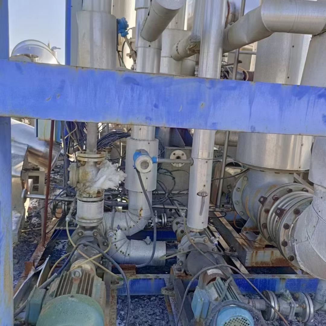 转让二手强制循环蒸发器 一套撬装式2吨强制循环蒸发器