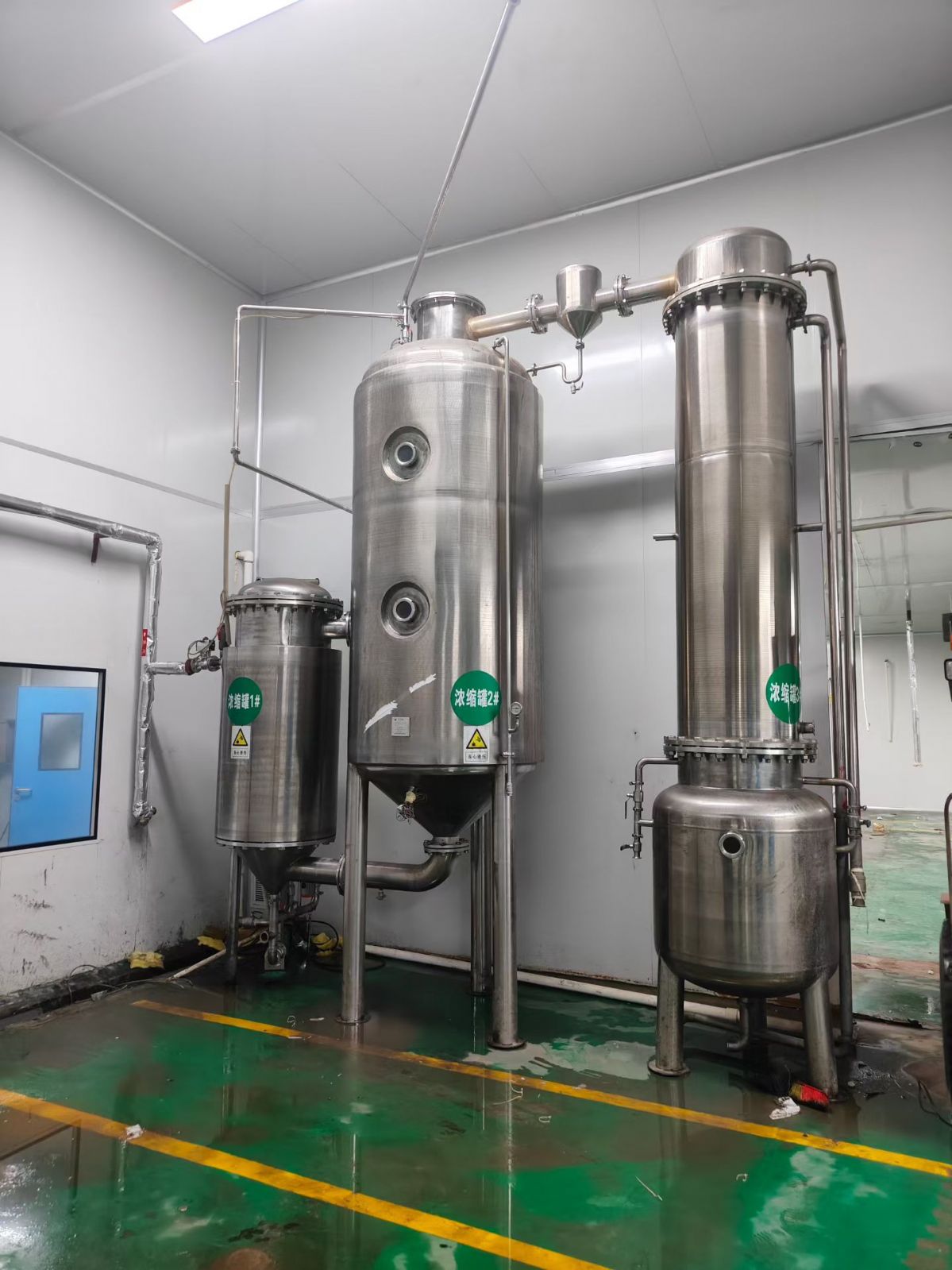 转让二手浓缩蒸发器 一套单效1吨食品级浓缩蒸发器