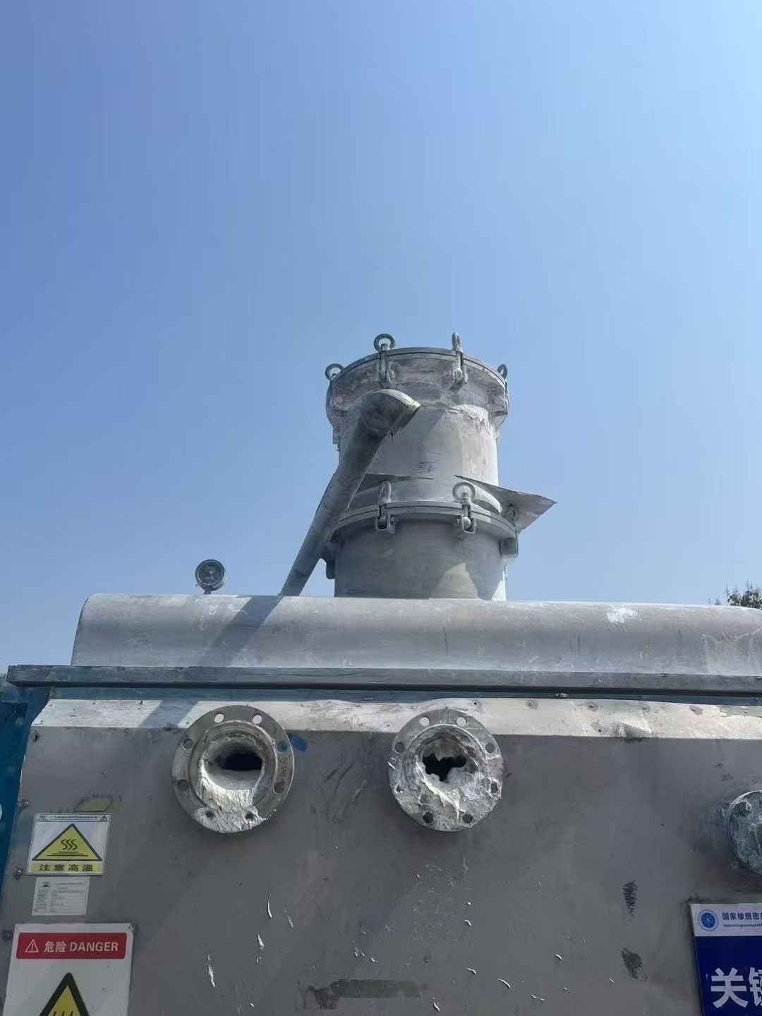 转让二手真空捏合机 一台容积3000升下出料重型捏合机