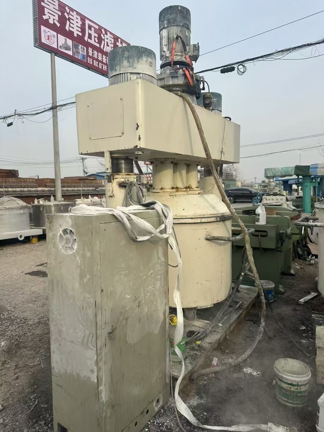 转让二手强力分散机 一套容积1200L高粘度强力分散机