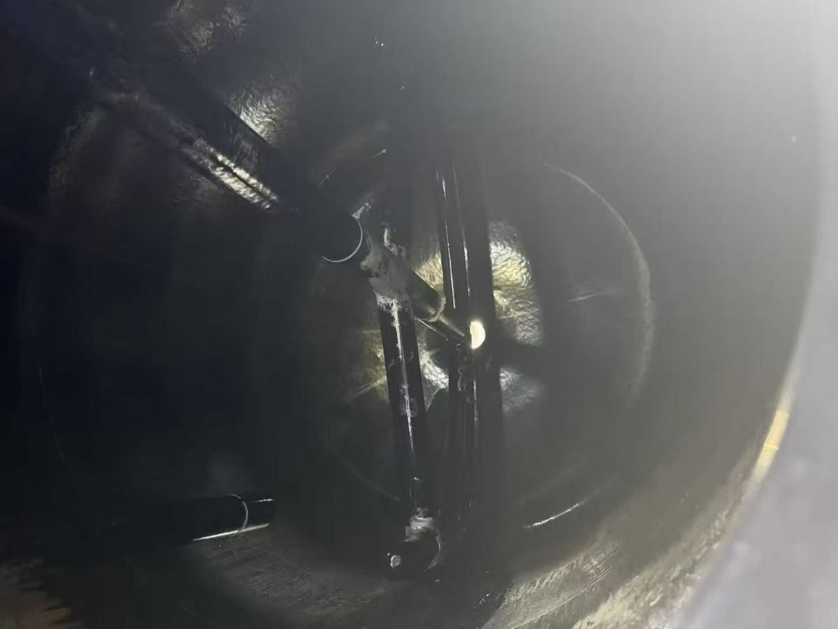 转让二手搪瓷反应釜 六台容积1500升江苏杨阳产搪瓷反应釜