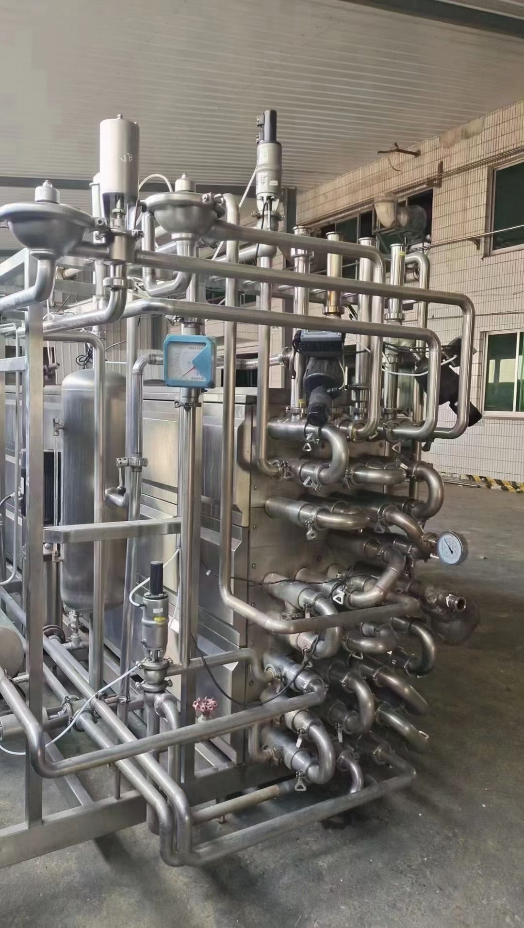 转让二手杀菌机 一台杀菌量5吨上海南华产管式杀菌机
